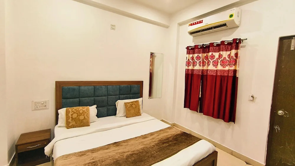 Hotel udaipur holiday — фото 1