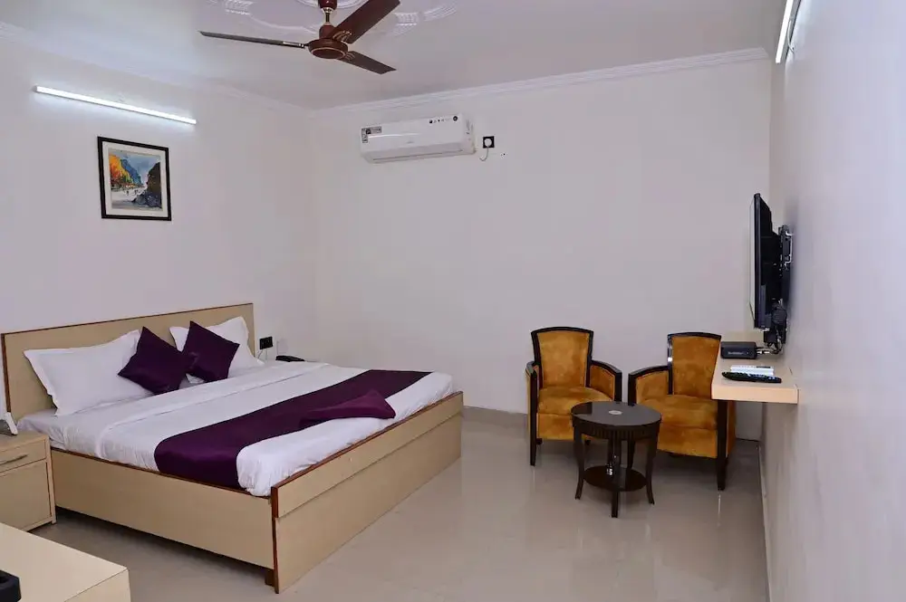 Гуруграм: Date Palm Hotel