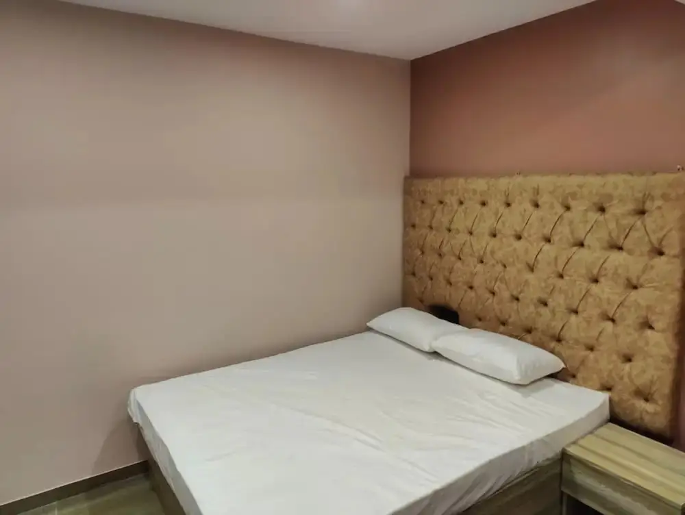 Мумбаи: Garden View Inn