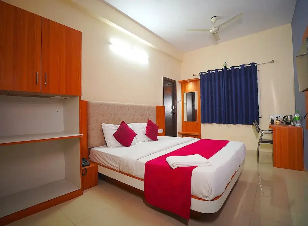 Hotel Inspira Residency- Near Bombay Hospital — фото 1