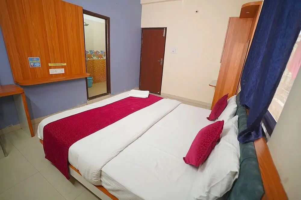 Индаур: Hotel Inspira Residency- Near Bombay Hospital