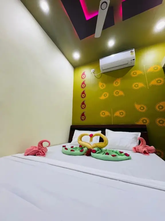 Гарудешвар: Shree keshrinandan home stay