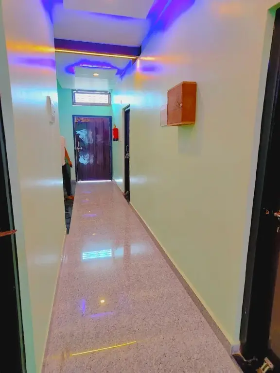Айодхья: Saryu Lodge