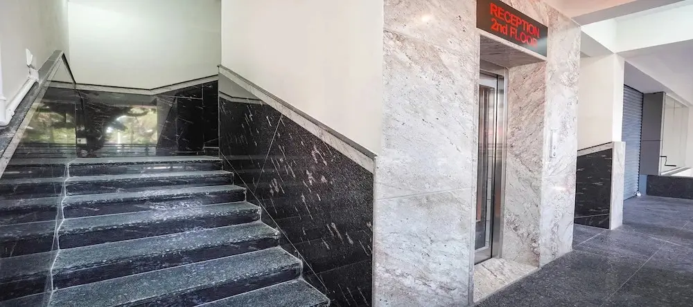 Бангалор: Fabhotel Redmoon Suites