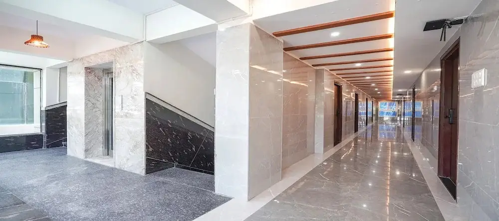 Бангалор: Fabhotel Redmoon Suites