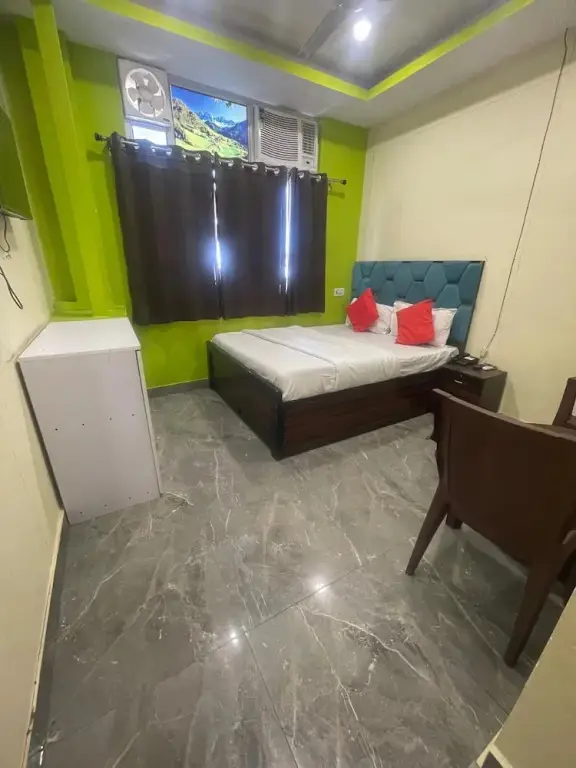 Дехрадун: Mayur Guest House by Hiddden Heaven