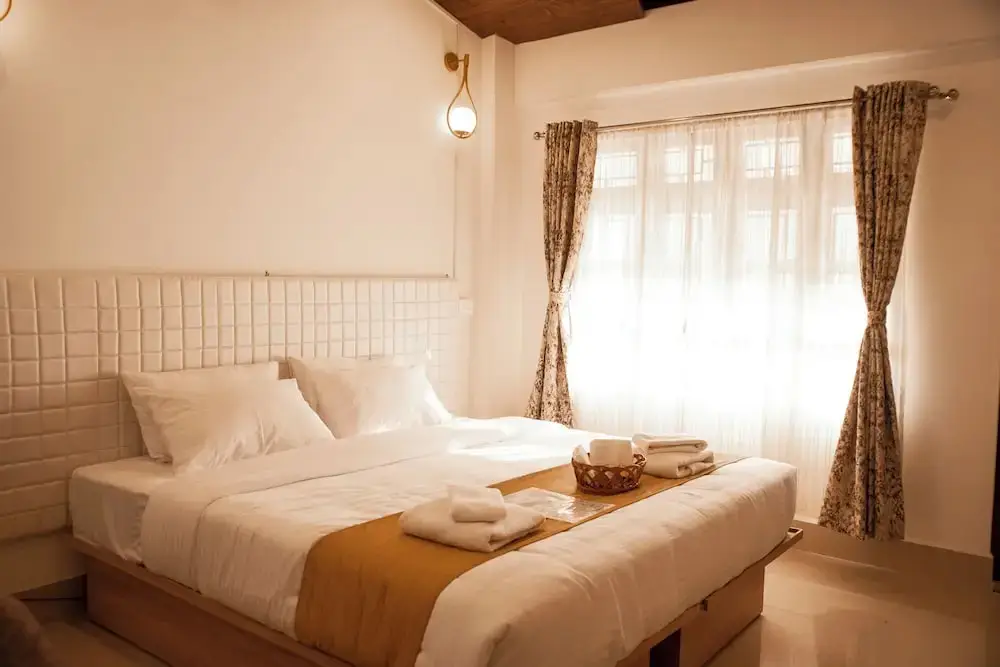 Шиллонг: MOCAHM Hotel