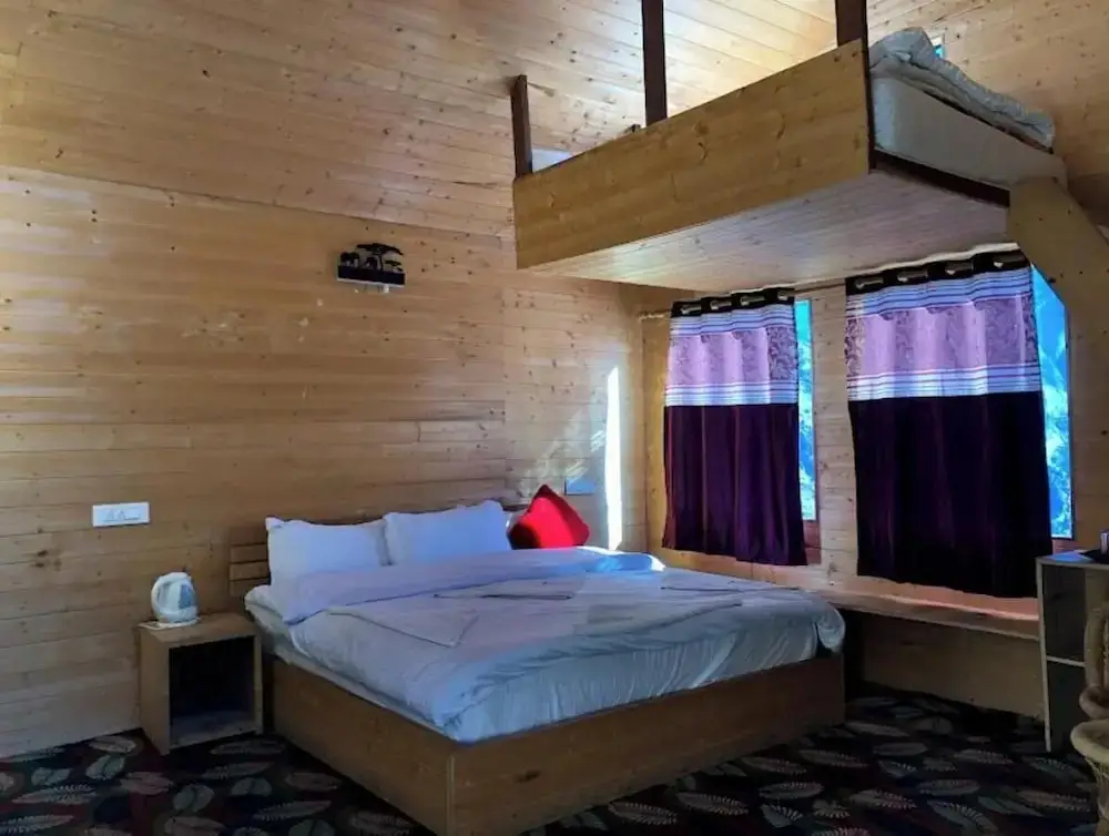Чамоли: Bluepoppy Resort Auli