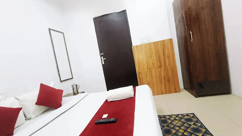 Нью-Дели: Hotel Maharaja Inn By The Premium Villa