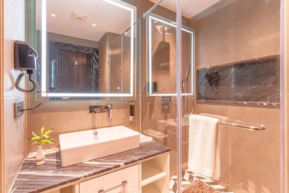 Наинитал: Bedzzz Xclusiv Ikshana By Leisure Hotels