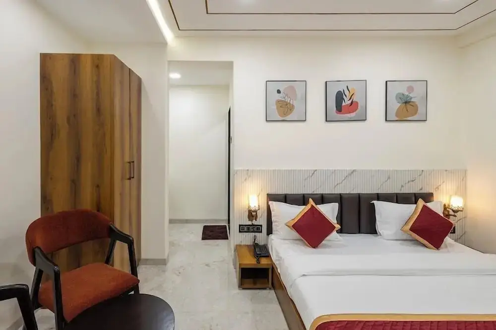 Деревня Валадгаон: Hotel Money Plant