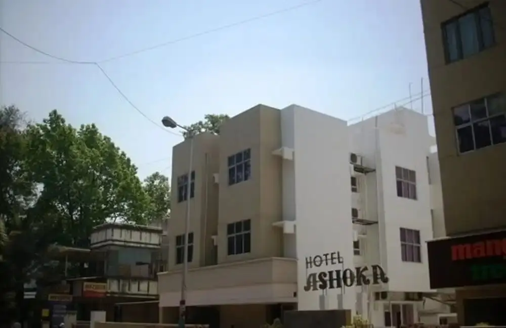 Hotel Ashoka — фото 1