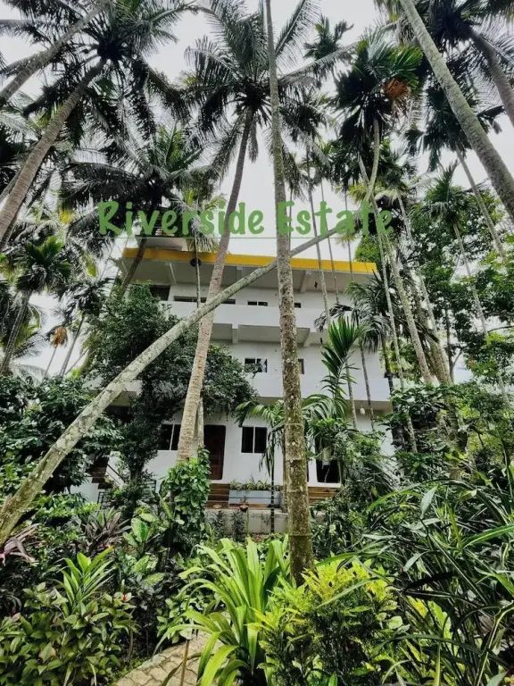 Лонда: Dandeli River Nest