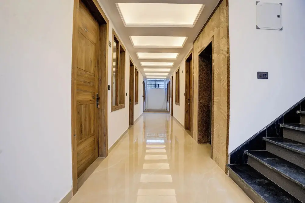 Большая Нойда: Amaltaash by Sandane Homes