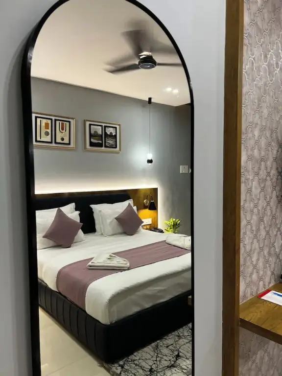 Сурат: Hotel Siaan Palace