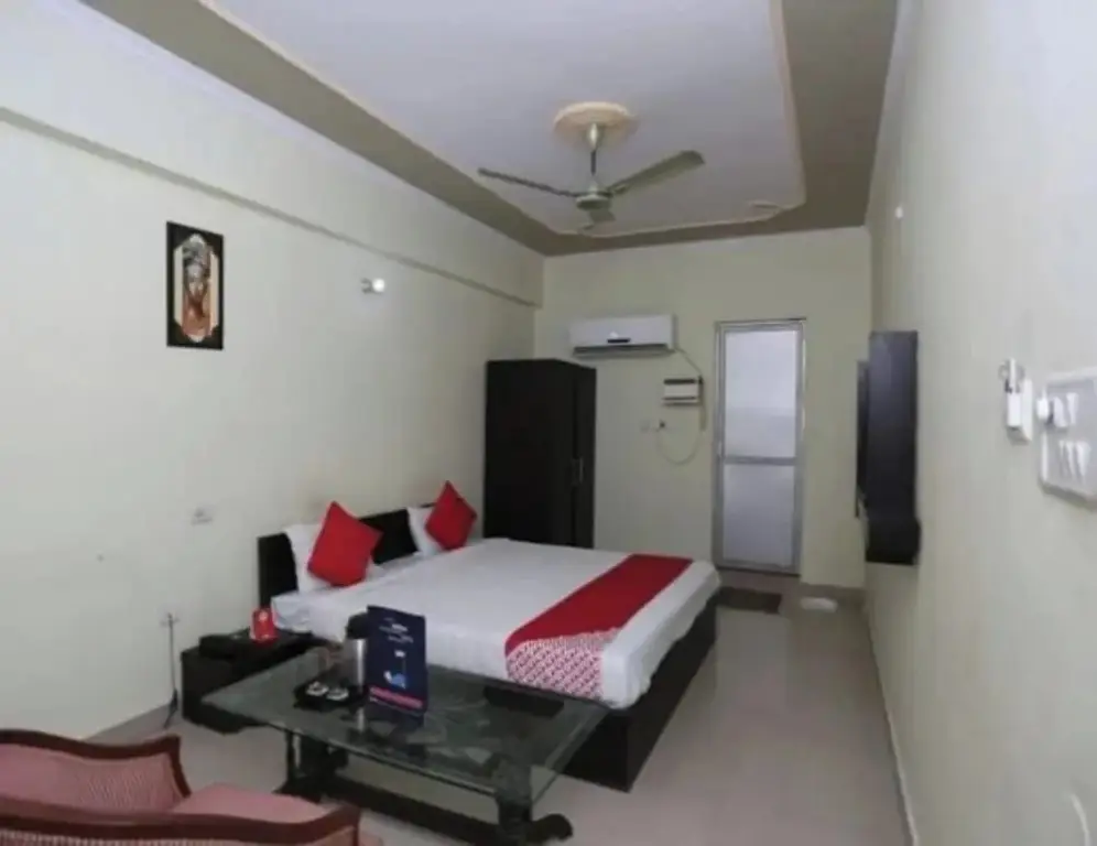 Лакхнау: Hotel S K Palace