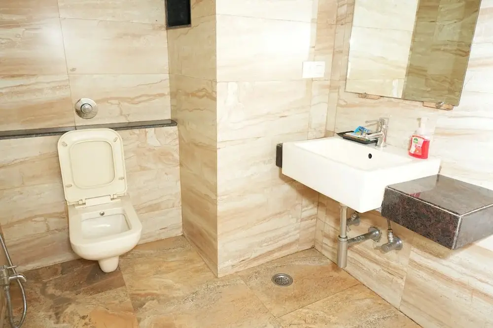 Лонавала: Hotel Lalit Inn By Royalstay