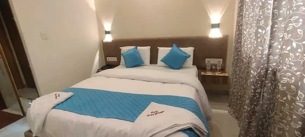 Висакхапатнам: Hotel Paramount