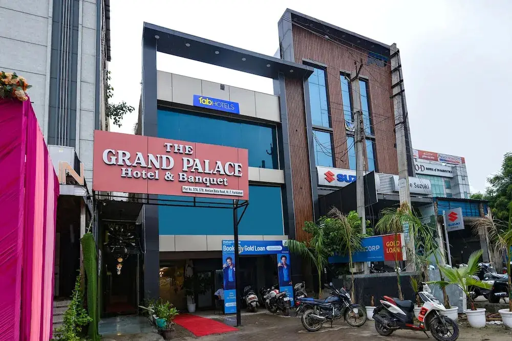Fabhotel The Grand Palace — фото 1