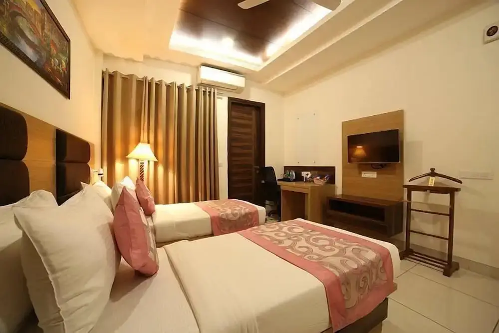 Нью-Дели: Hotel Grand Regency Near IGI Airport