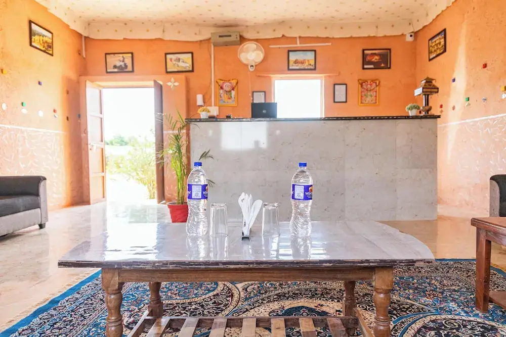 Каной: Chandrawat Desert Camp