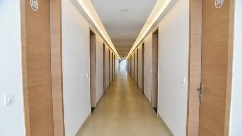 Лакхнау: Maa Kripa Hotel & Banquets
