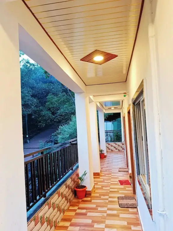 Матеран: Janani Niwas Matheran