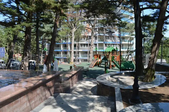 carousel image 3