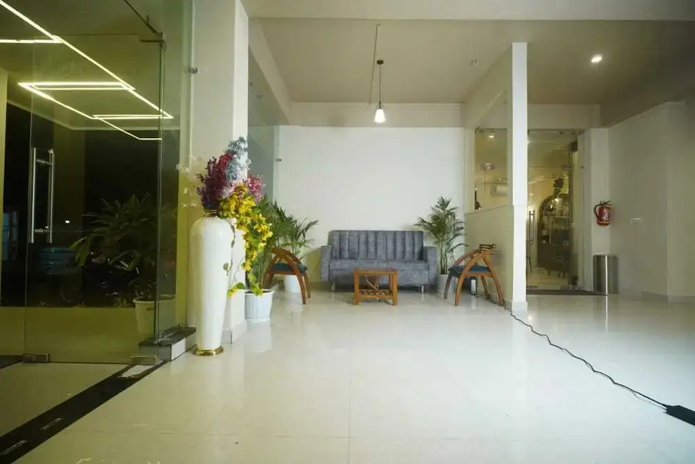Hotel Garnet — фото 1