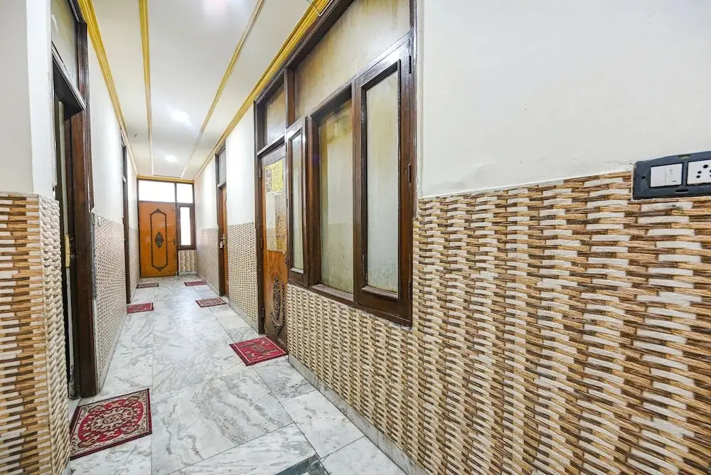 Чандигарх: Fabhotel Royal Inn