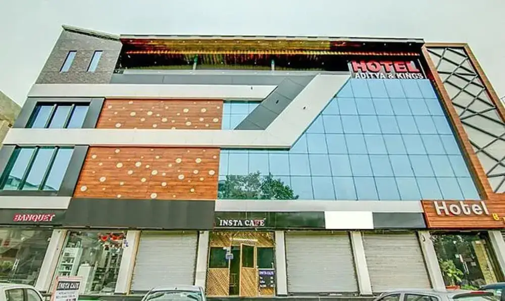 Fabhotel Aditya And Kings — фото 1
