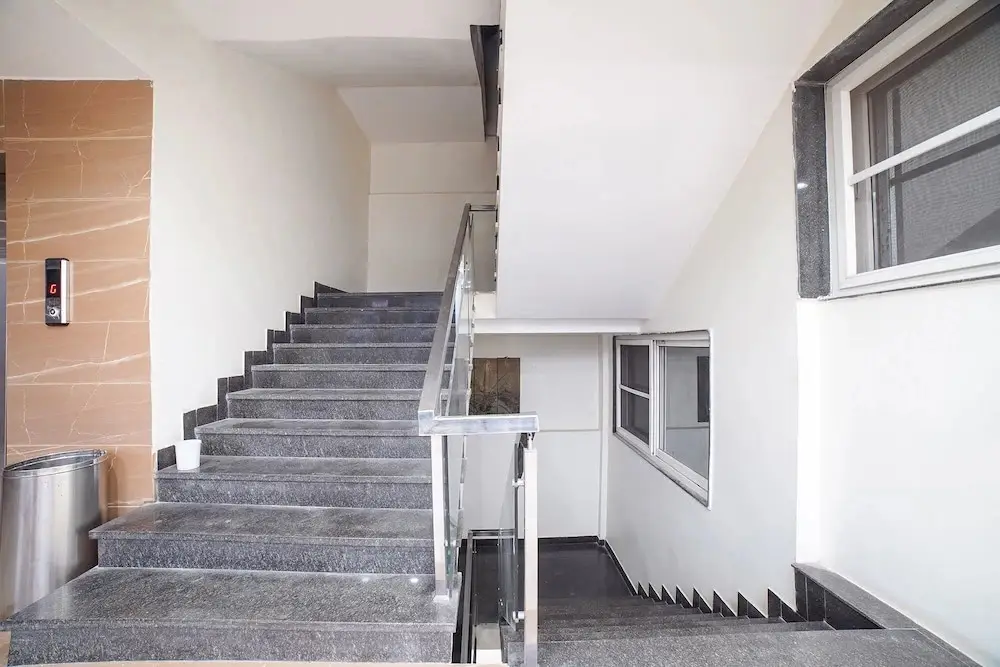 Бхопал: Fabhotel Johri Regency