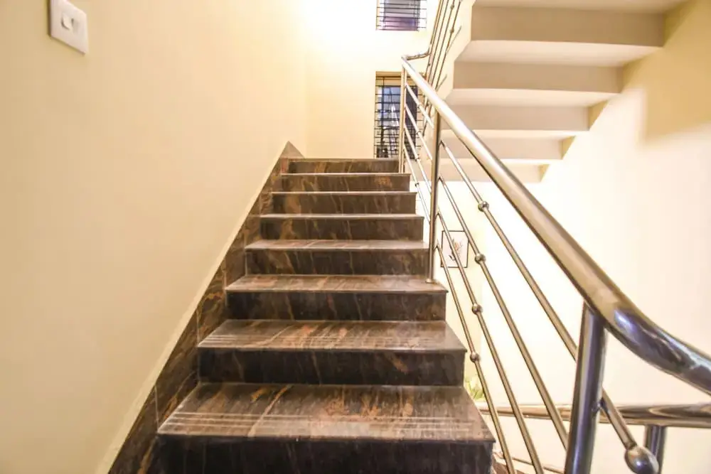 Бхубанешвар: Fabhotel Airport Residency I
