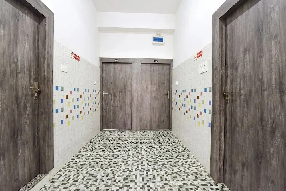 Удджайн: Fabexpress Soni Palace