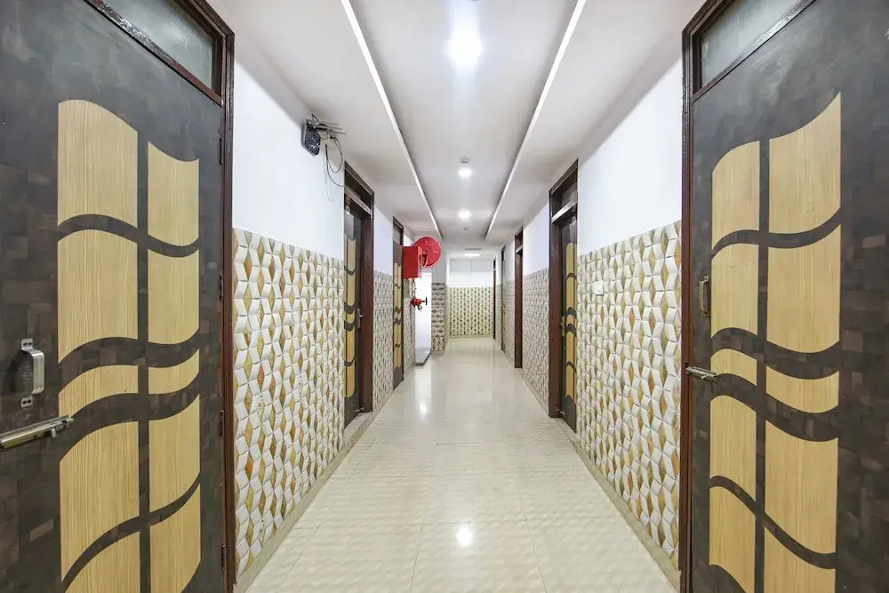 Газиабад: Fabhotel Black Stone Palace