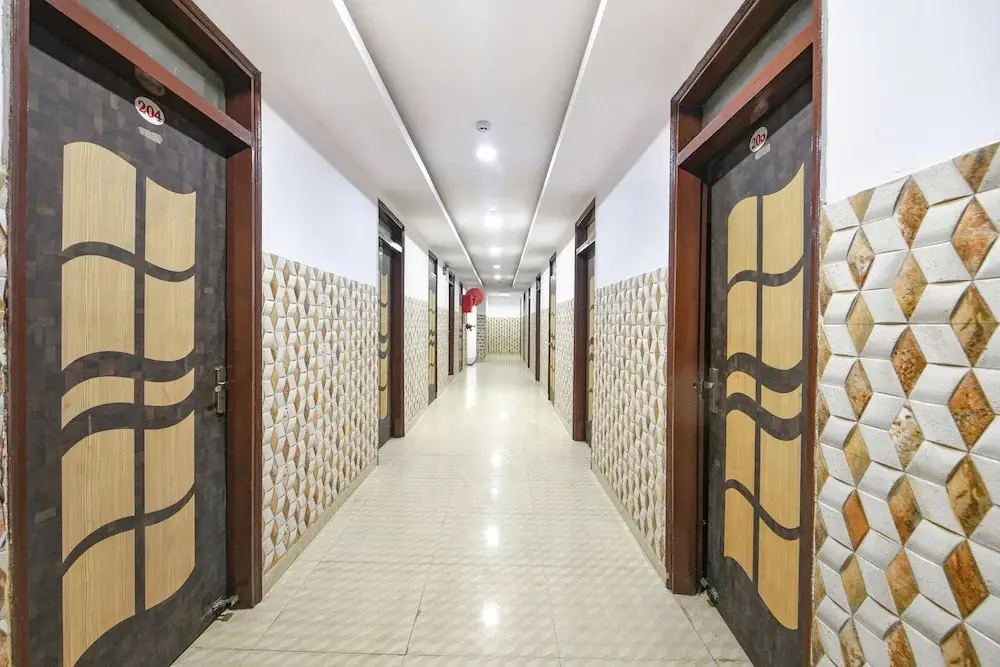 Газиабад: Fabhotel Black Stone Palace