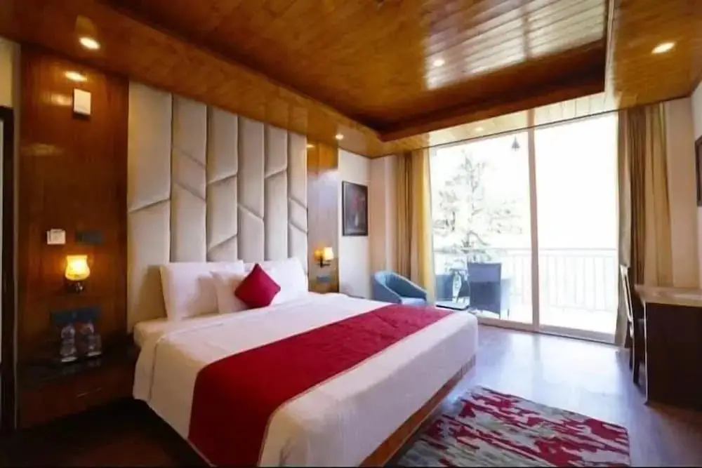Манали: The Whitestone Inn & Suites Manali
