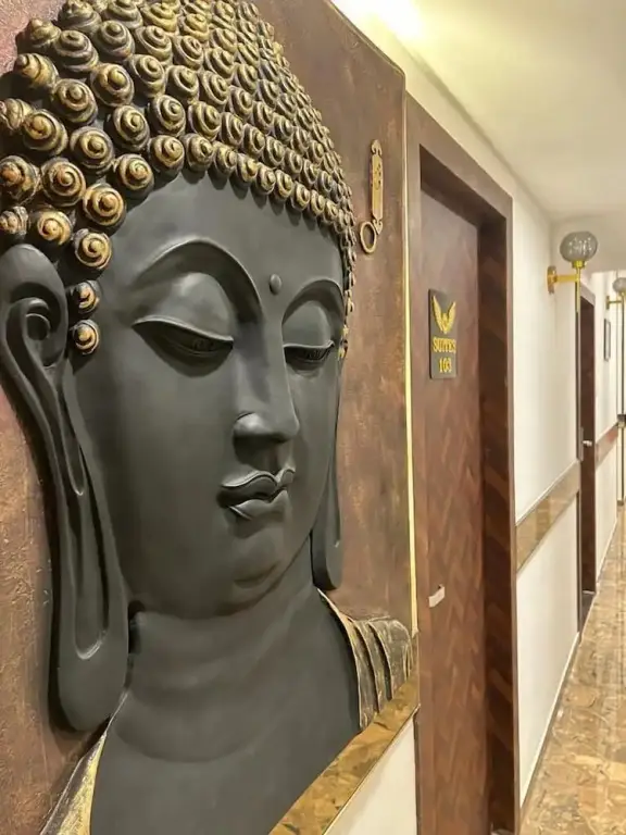 Мумбаи: Hotel MIG SUITES