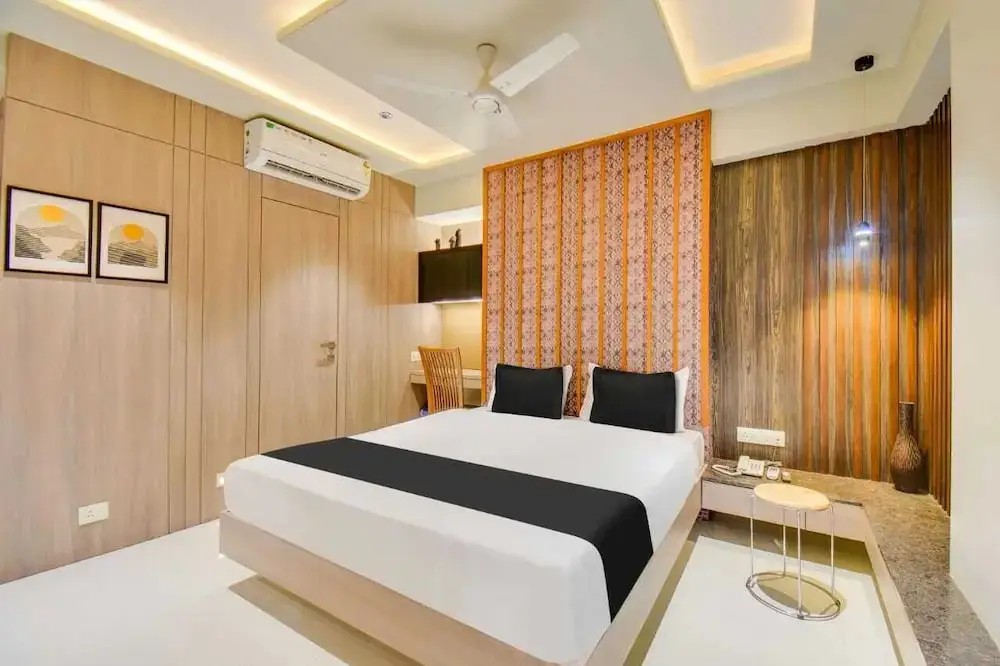 Пуна: Abssolute Homtel - Rooms and Suites