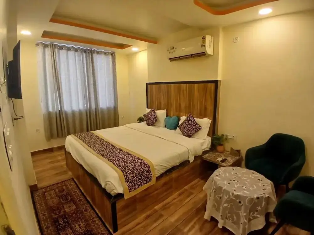 Джайпур: Pragati Hotel