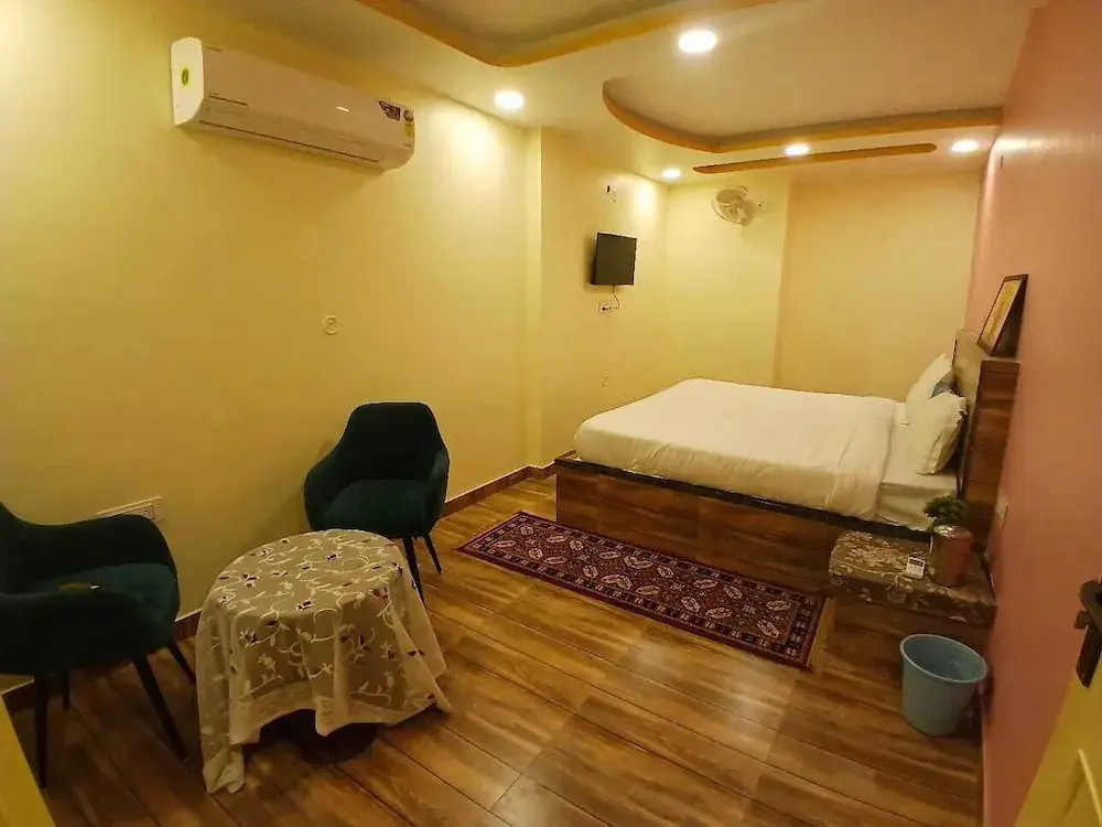 Джайпур: Pragati Hotel