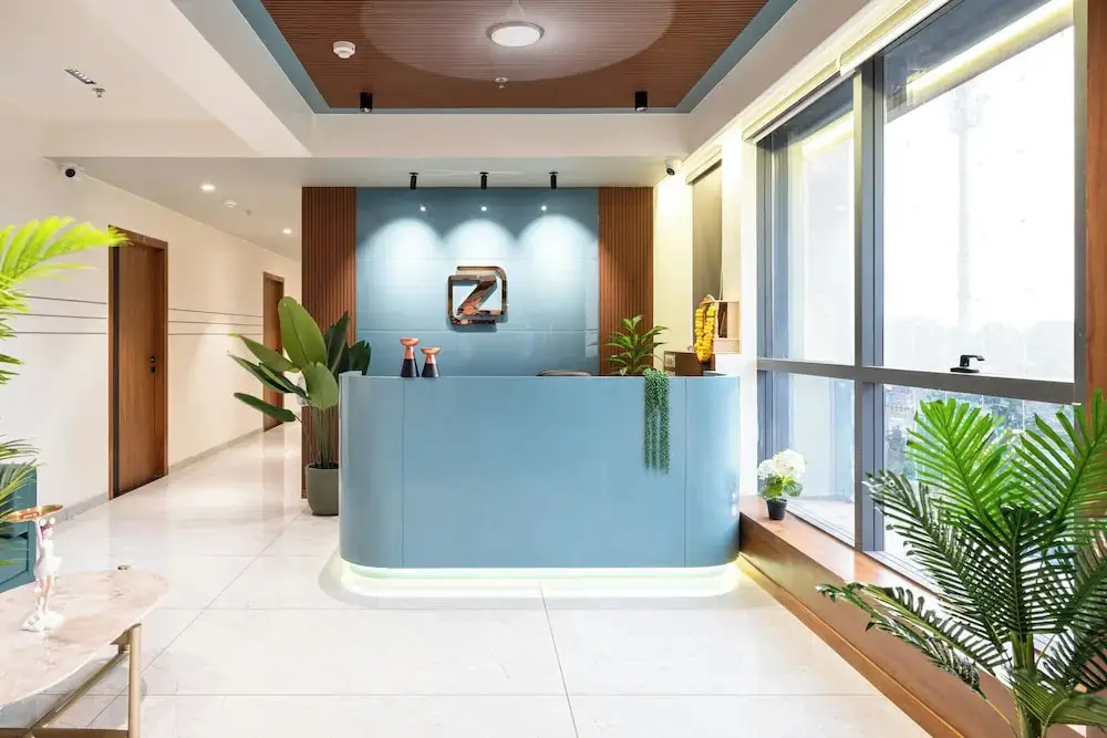 Гандхинагар: The Zuree Hotel