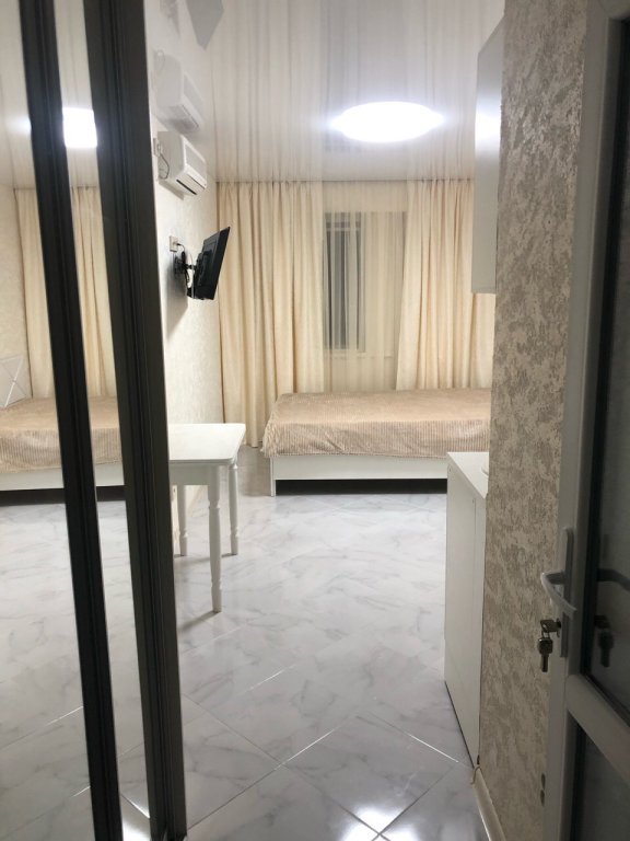 Евпатория: Коттеджи на берегу моря