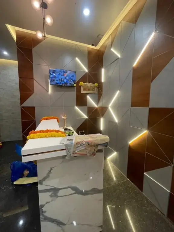 Хубли: Light House Suites Hubballi