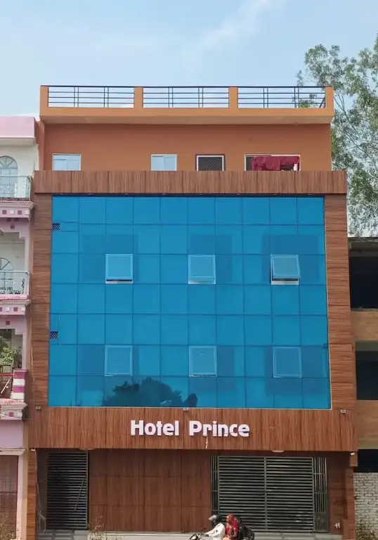 Hotel Prince — фото 1