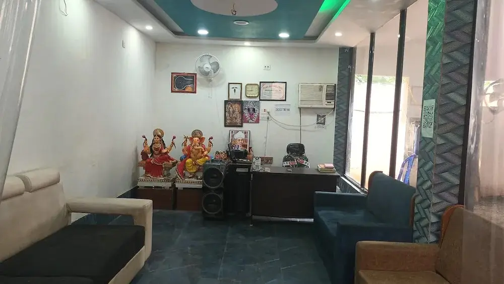 Деогхар: Hotel Parinay Vatika Deoghar