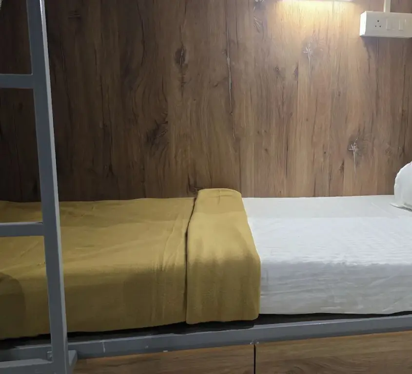 Мумбаи: Classy Ac Dormitory