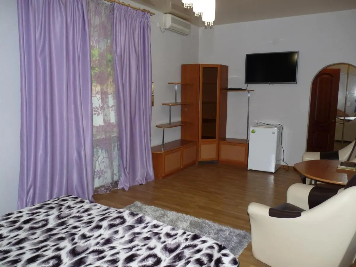 Цемдолина: Hotel Tutsi