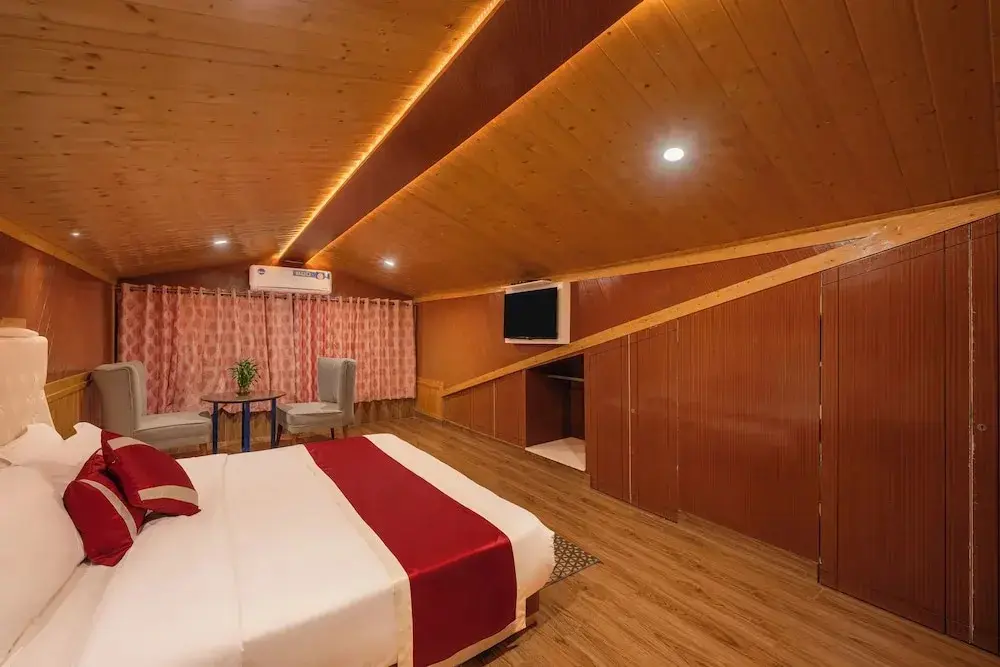 Казаули: Hotel Wood Stock Luxury