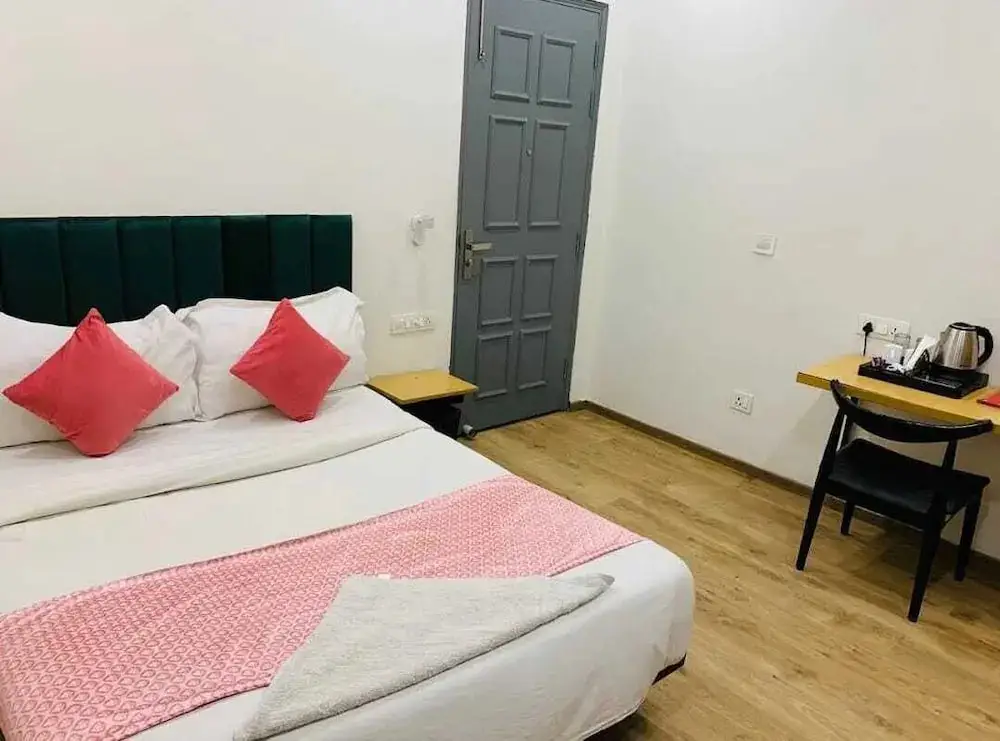 Нью-Дели: Nidra Hotel